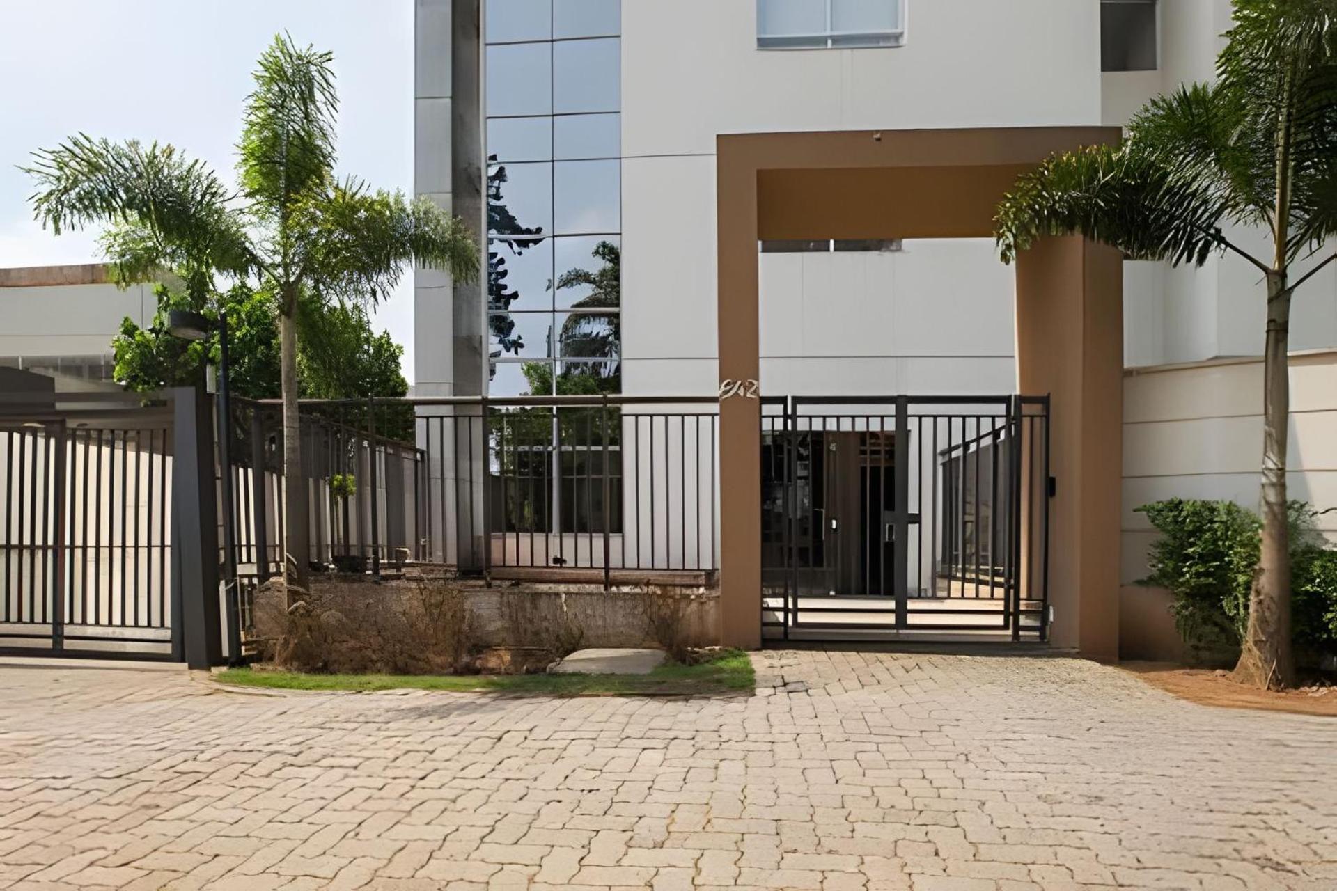 Flat Completo E Aconchegante - Granja Viana Apartman Cotia  Kültér fotó